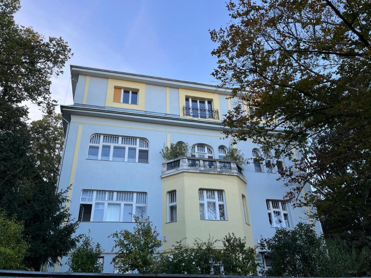 Hillside Luxury Residence Budapest With Free Garage Eksteriør billede